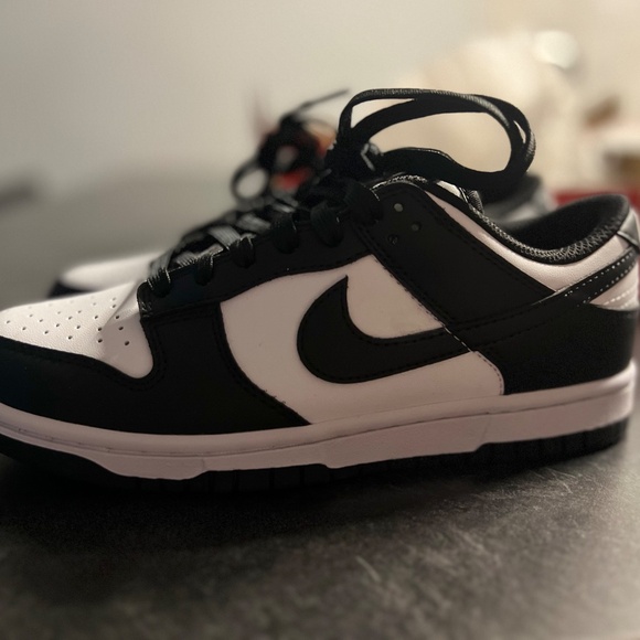 Nike Dunk Low “Panda” Women’s 6 — Brand New w/ Box - Picture 4 of 7